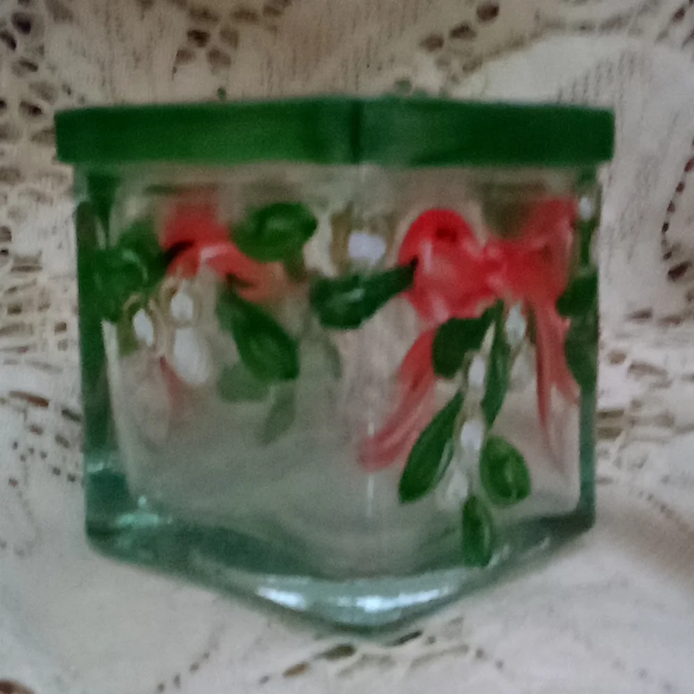 Christmas tablecloth, centerpiece and votive